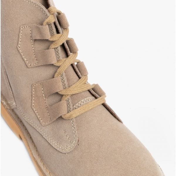 Roamers ghillie hot sale tie desert boots